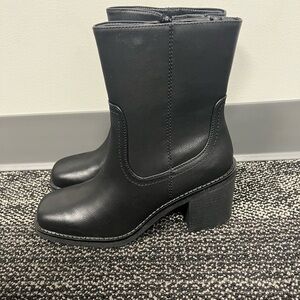 Baretraps MCKENNA Women's Boots Black Size 8 BRAND NEW